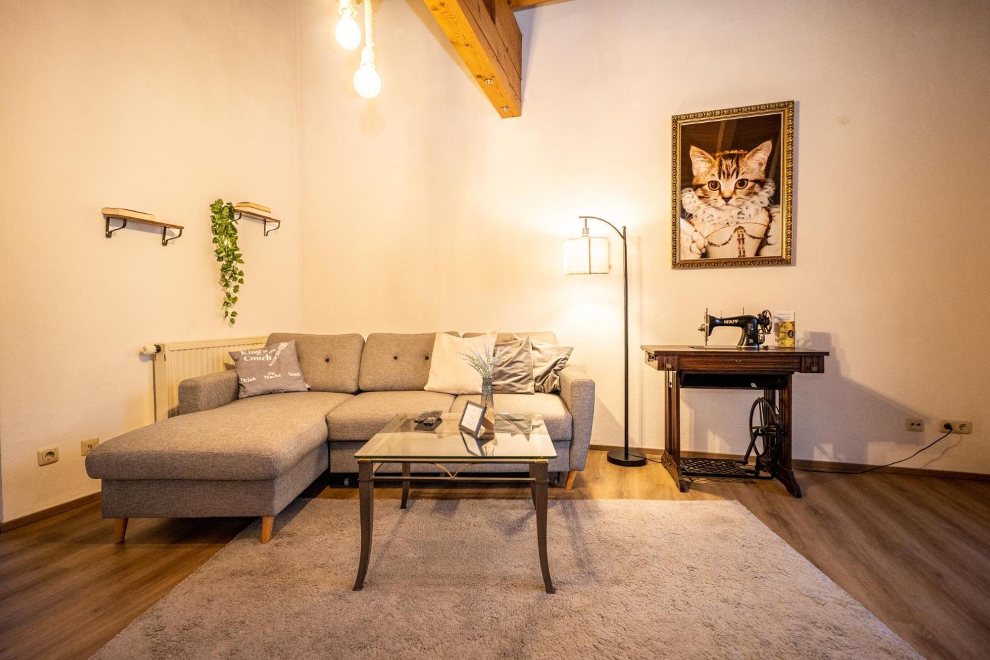 Kuschelige Ferienwohnung Mit Balkon & Free Wifi Buchenberg  エクステリア 写真